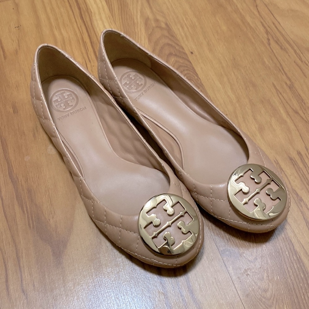 Tory Burch Quinn flats 8.5